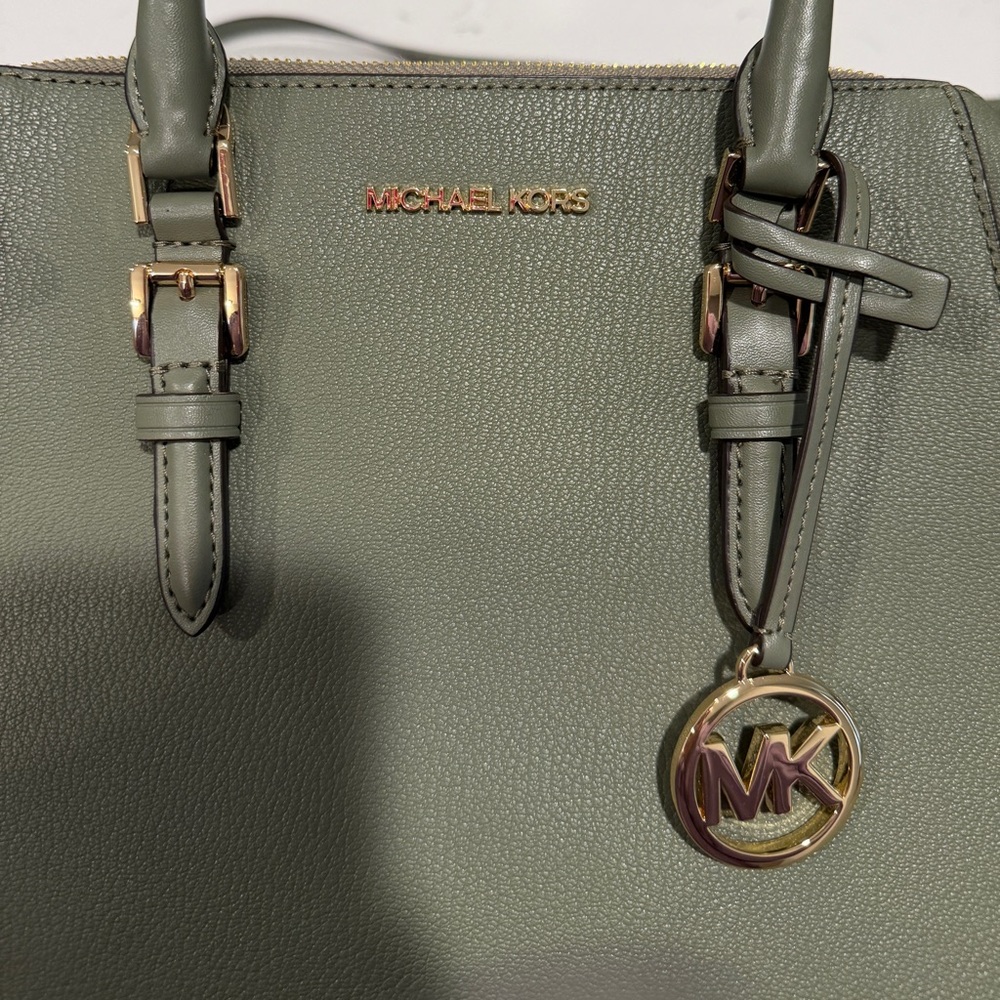 New! MK! - Picture 5 of 17